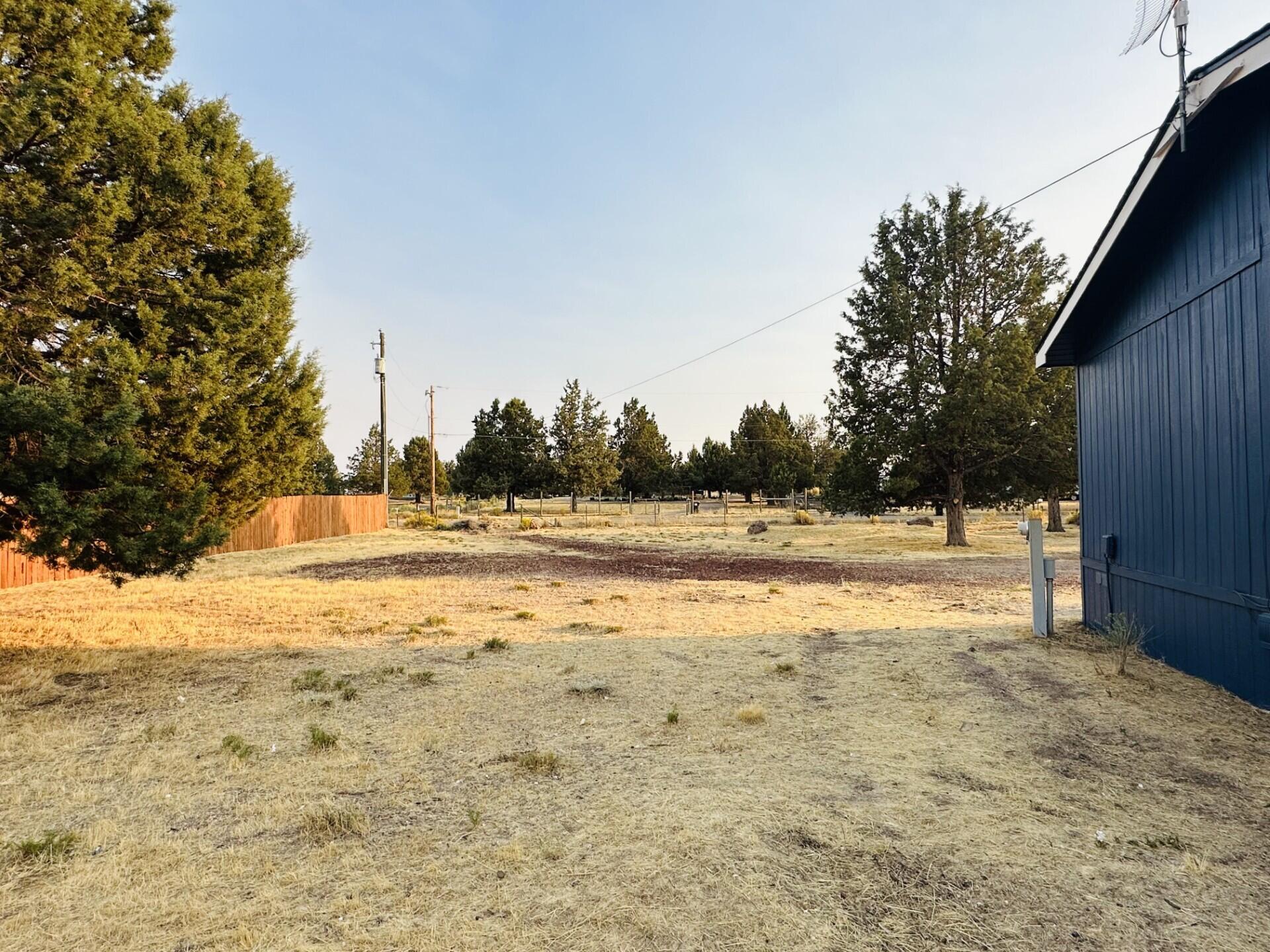 12975 Southwest Wheat Grass Road Terrebonne, OR 97760 - Photo 28 of 31 Exterior 10
