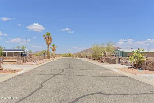 $235,000 | 49566 Topaz Avenue, Quartzsite, AZ 85346