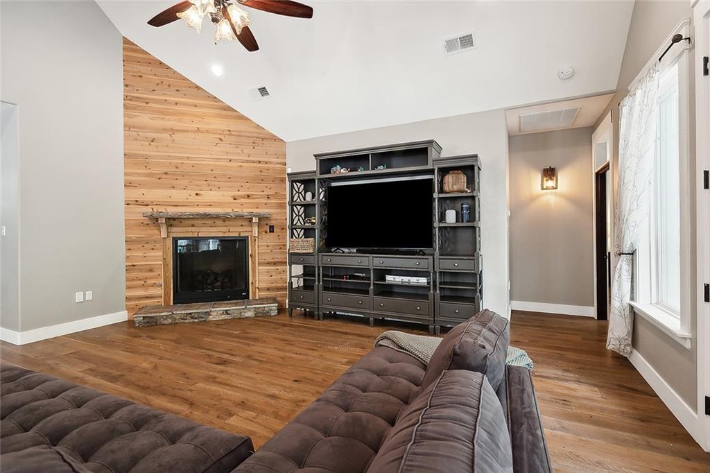35005 Jason Road Pearl River, LA 70452 - Photo 4 of 24 Gallery Image 4