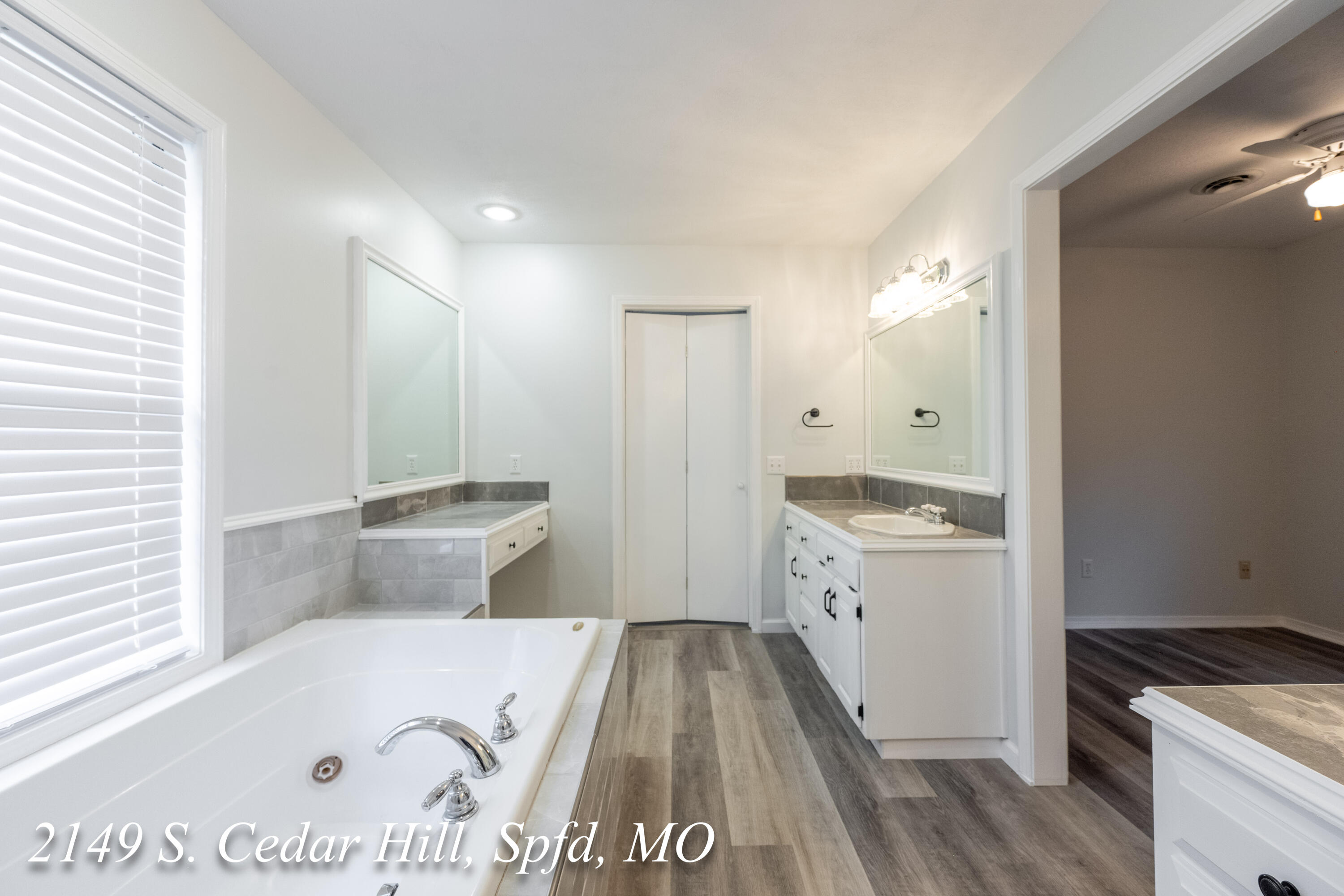 2149 South Cedar Hill Springfield, MO 65809 - Photo 43 of 95 2149 S. Cedar Hill, Spfd, MO-49