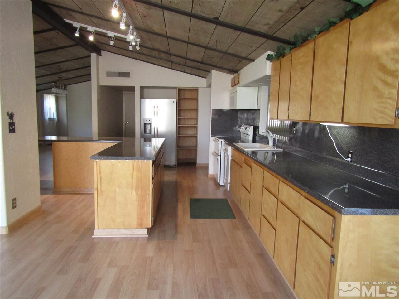 961 Canal Road Sparks, NV 89437 - Photo 5 of 22 Photo 5