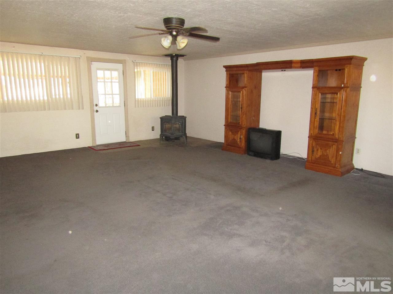 961 Canal Road Sparks, NV 89437 - Photo 7 of 22 Photo 7