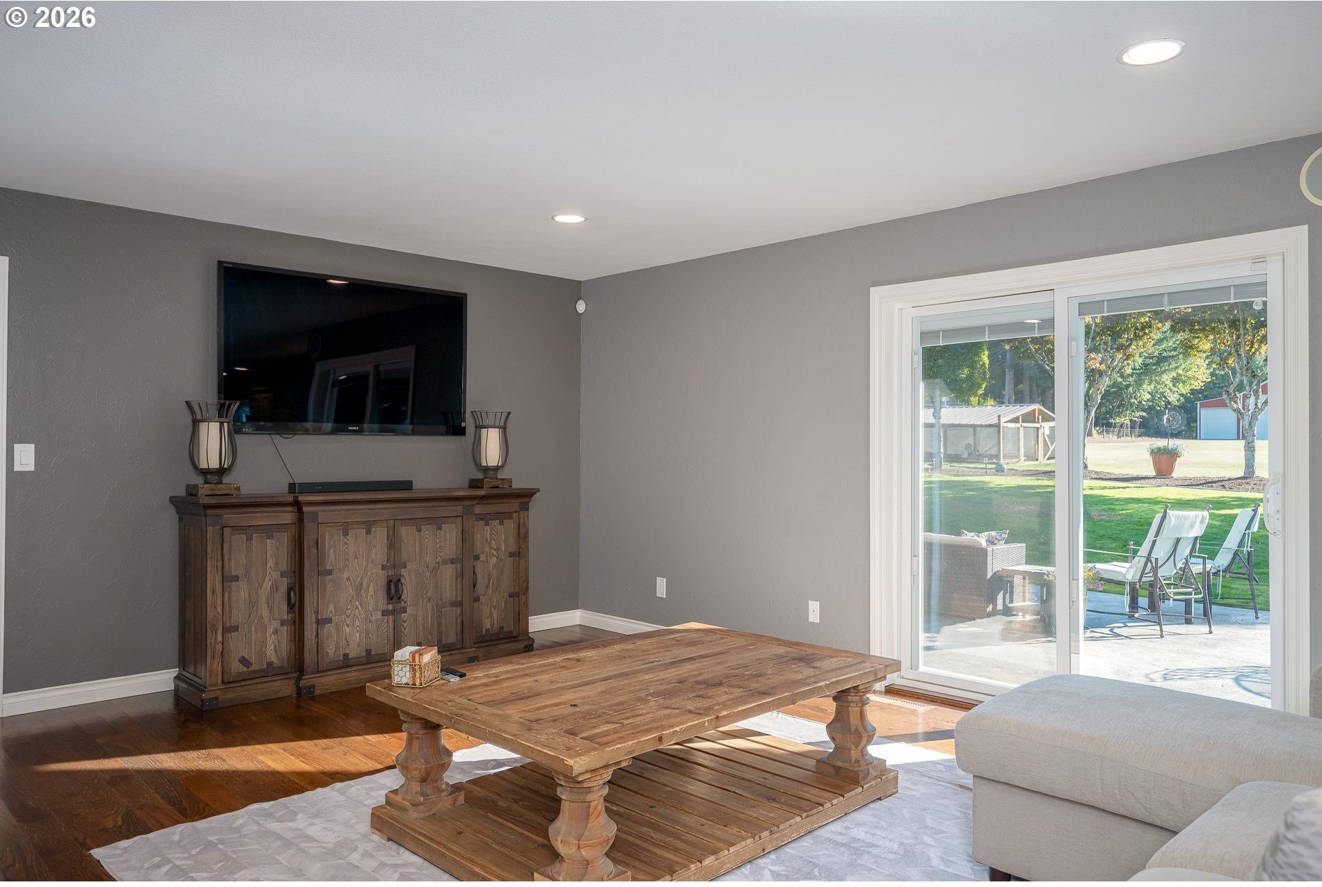 7326 Southeast Cottrell Road Gresham, OR 97080 - Photo 15 of 48 Gallery Image 15