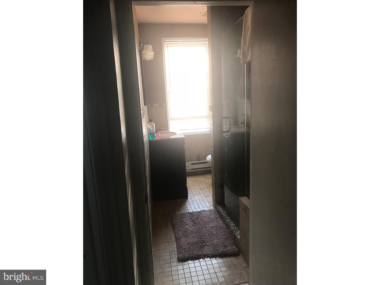 633 Marlyn Road Philadelphia, PA 19151 - Photo 11 of 13 a view of entryway