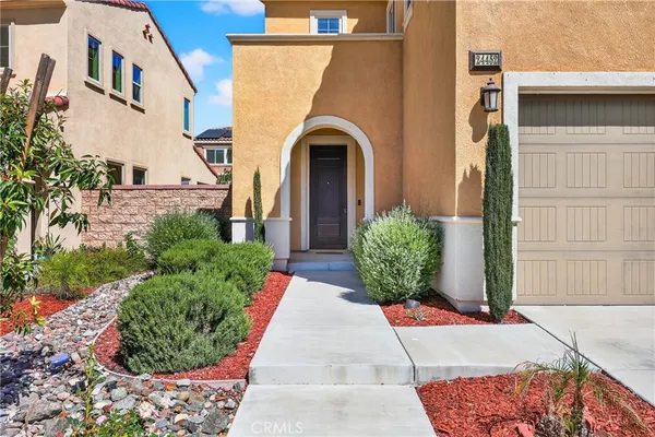 $3,800 | 24452 Paxton Lane, Lake Elsinore, CA 92532