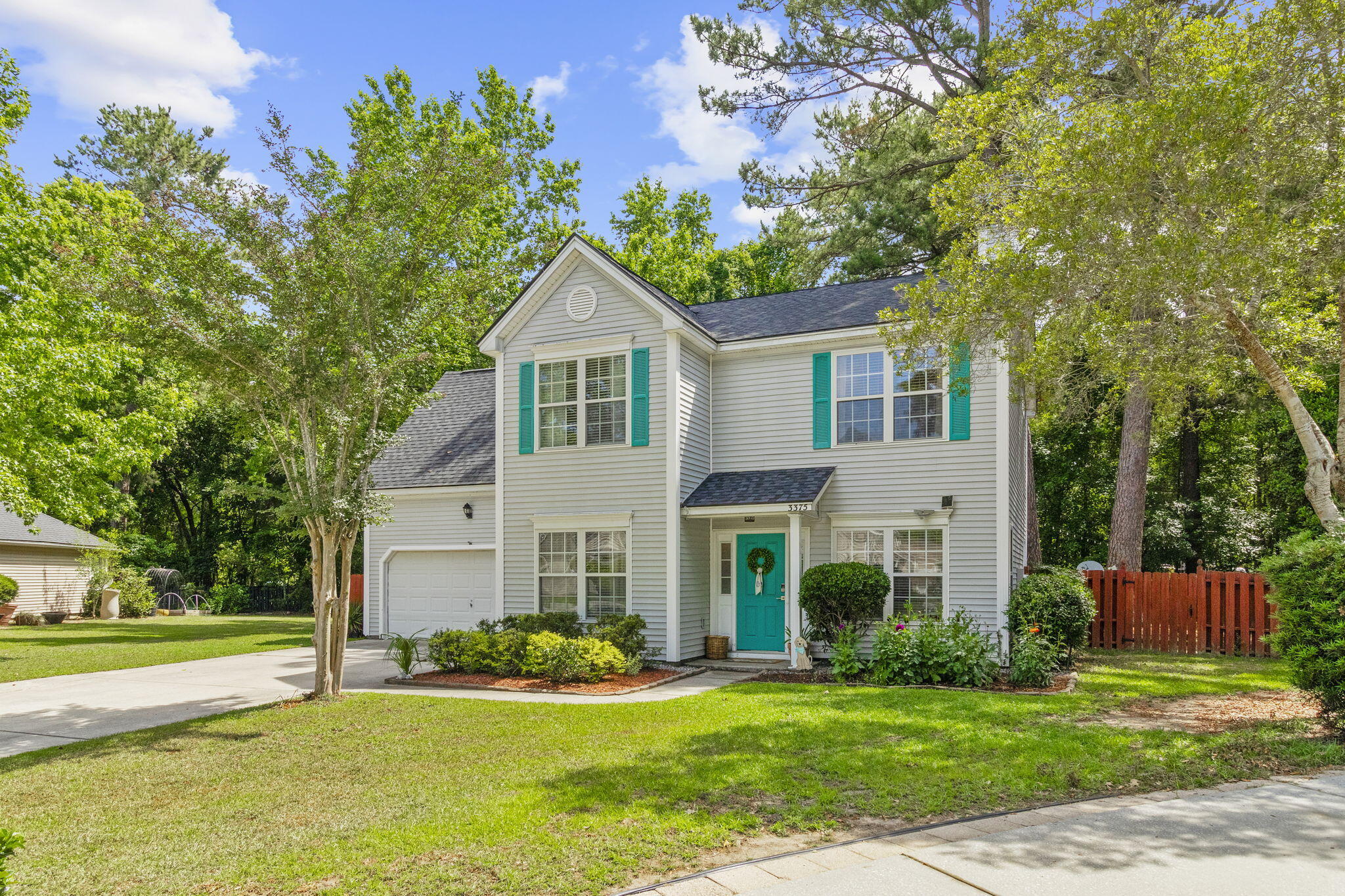 3375 Crowell Lane Mount Pleasant, SC 29466 - Photo 3 of 38 3-web-or-mls-IMG_3146