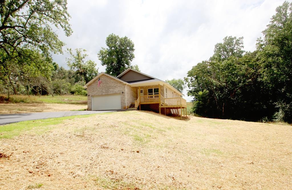 485 Crossvine Road Sparta, TN 38583 - Photo 1 of 17