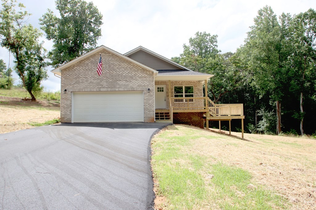 485 Crossvine Road Sparta, TN 38583 - Photo 3 of 17