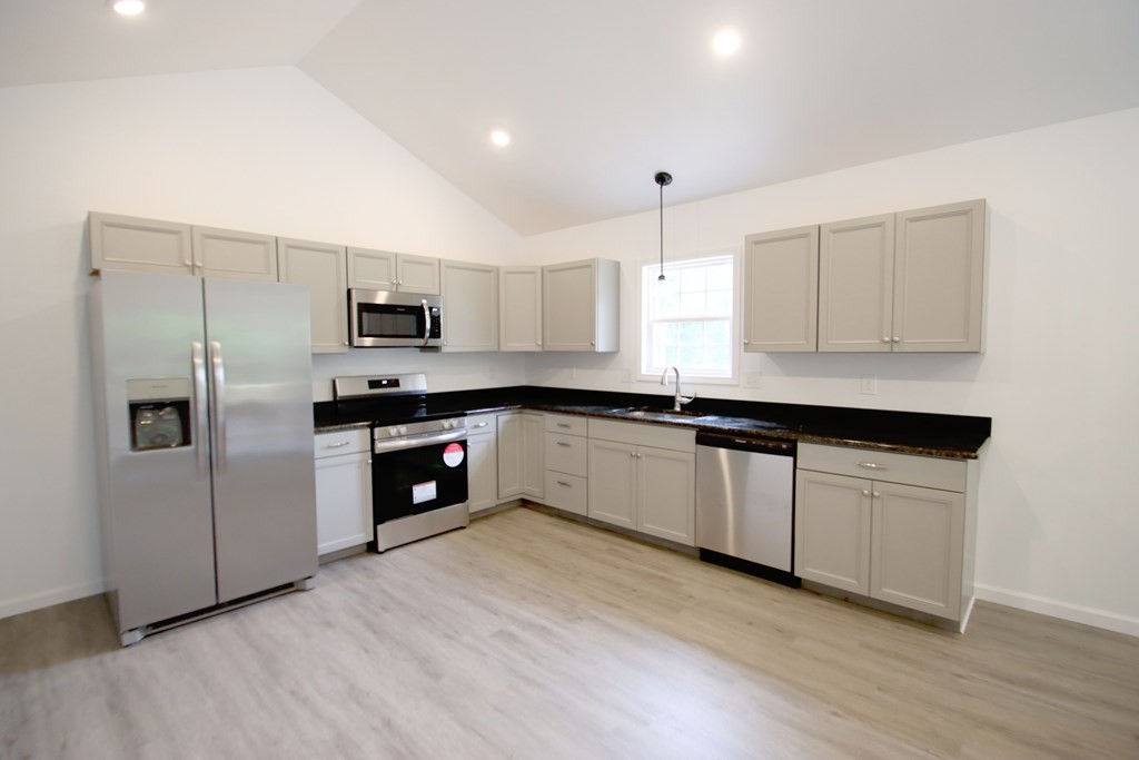 485 Crossvine Road Sparta, TN 38583 - Photo 9 of 17