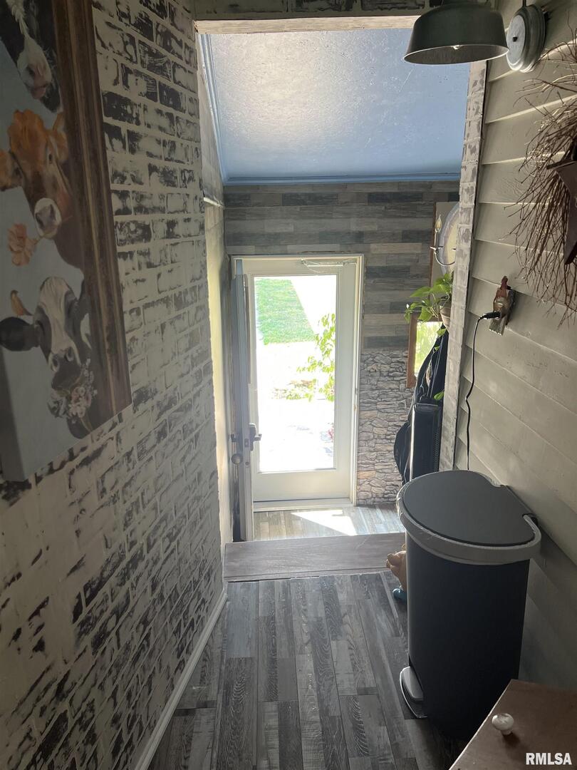 103 East Florence Street Sesser, IL 62884 - Photo 12 of 26 a bathroom with a toilet and a shower