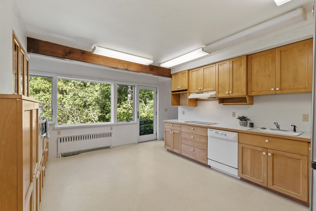 66 Whitney Road Harvard, MA 01451 - Photo 8 of 40 Gallery Image 8