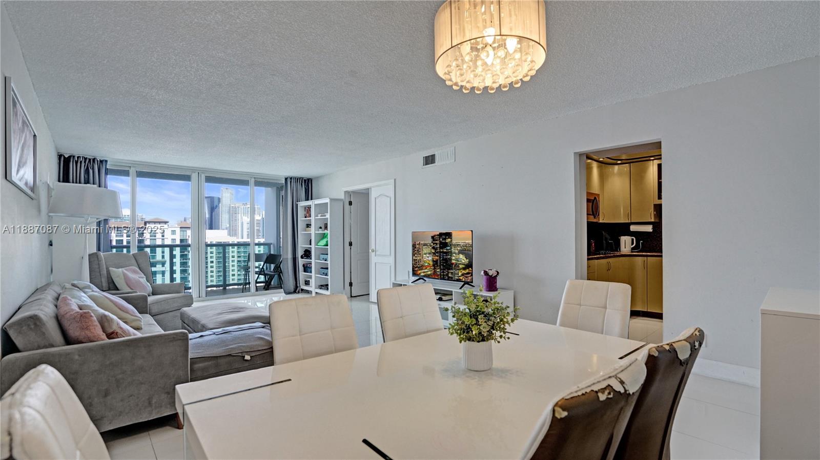 100 Bayview Drive, Unit 1931 Sunny Isles Beach, FL 33160 - Photo 12 of 43