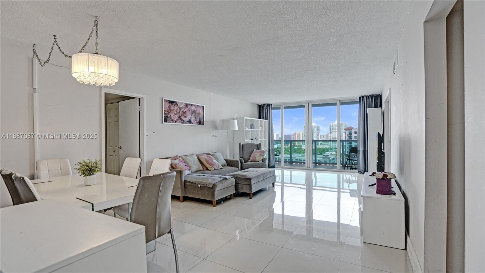 100 Bayview Drive, Unit 1931 Sunny Isles Beach, FL 33160 - Photo 5 of 43