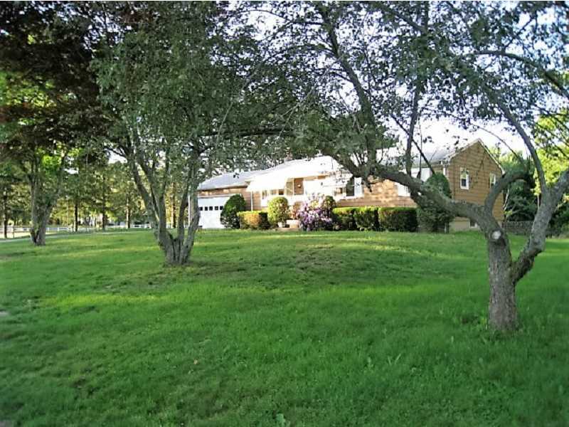 146 Pippin Orchard Road Cranston, RI 02921 - Photo 3 of 10 Other.
