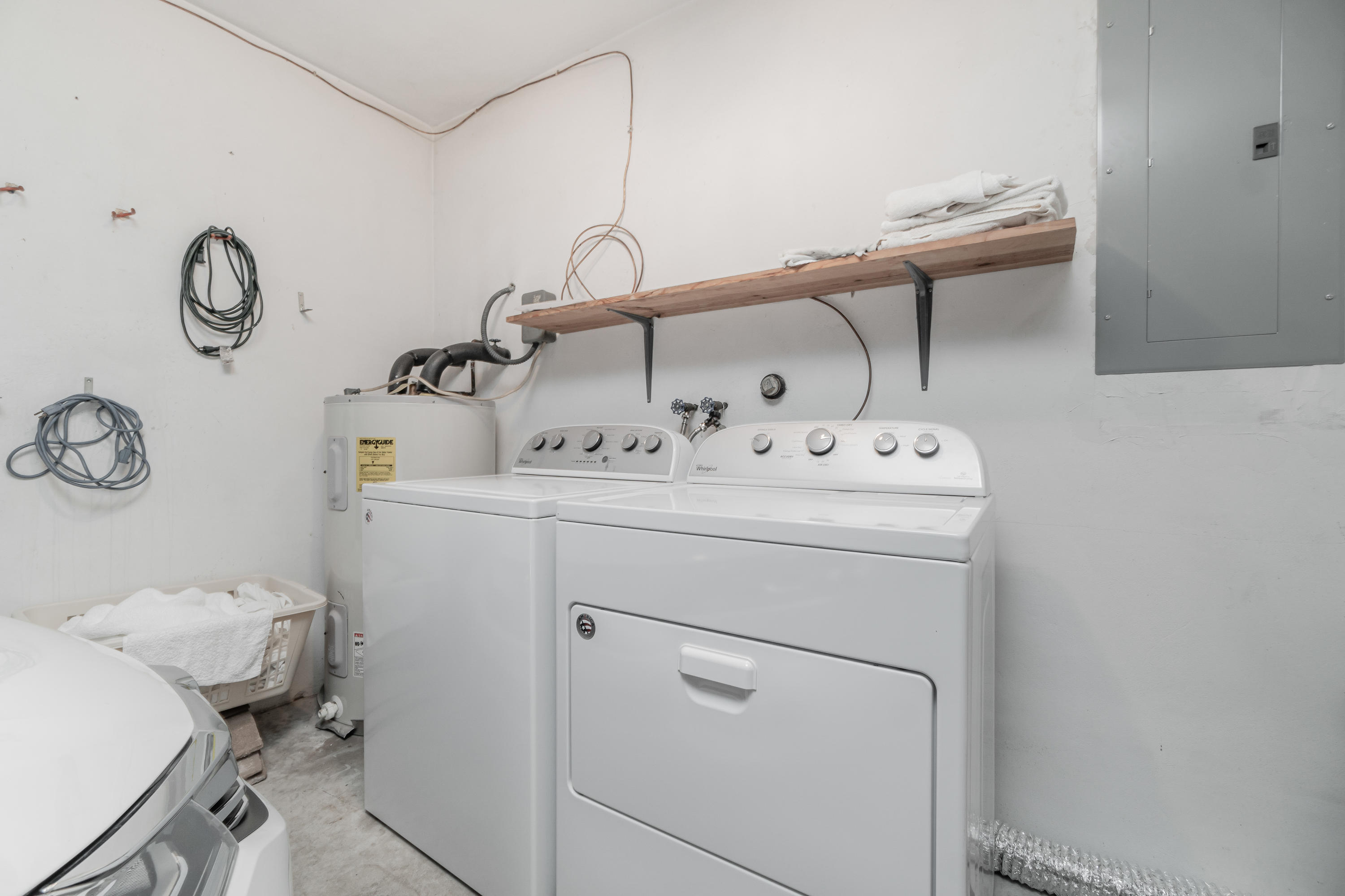 8 Tam O Shanter Lane Boca Raton, FL 33431 - Photo 32 of 41 Laundry