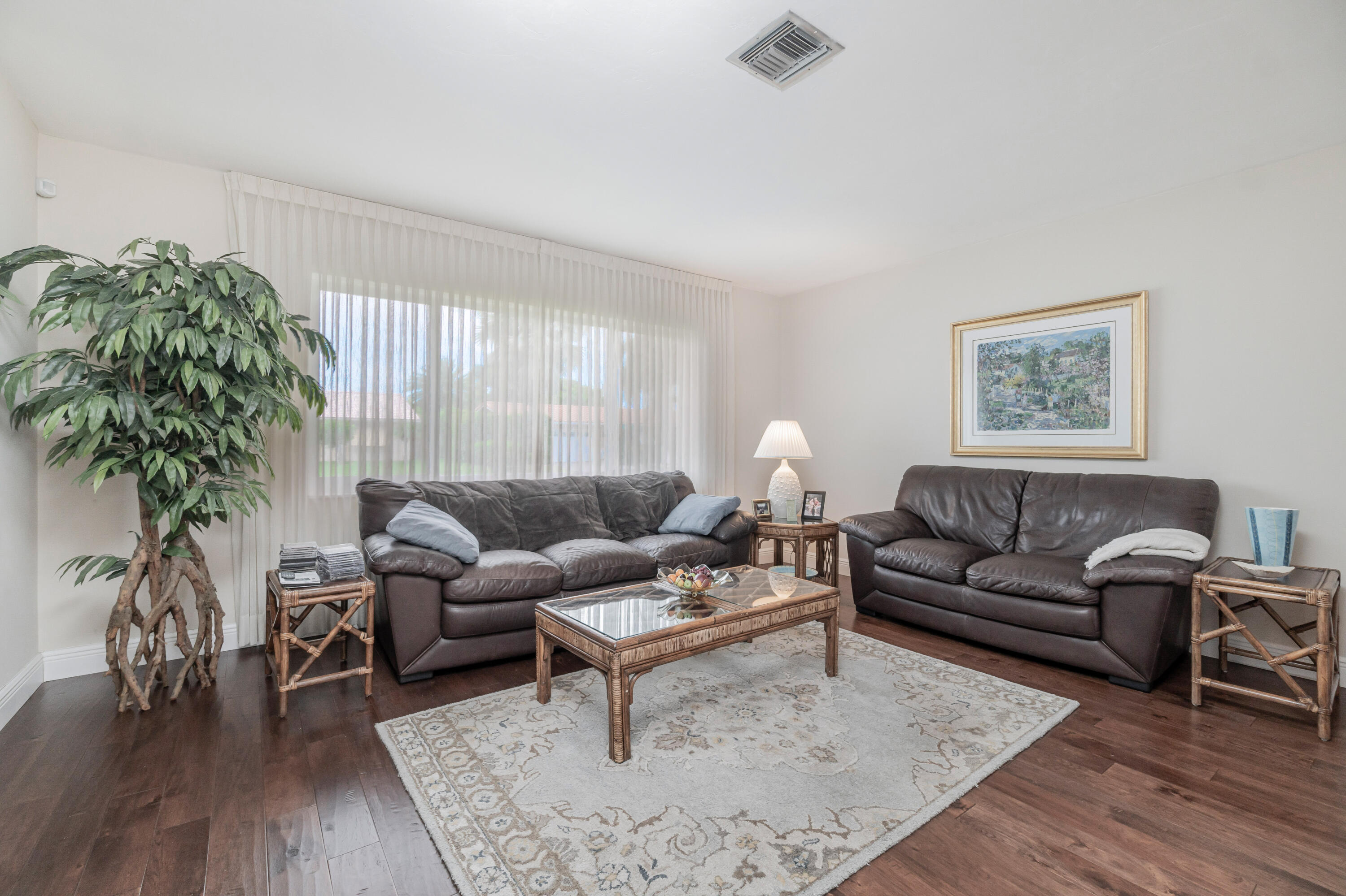 8 Tam O Shanter Lane Boca Raton, FL 33431 - Photo 10 of 41 Living room