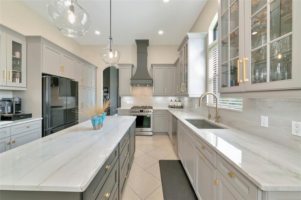 13804 Siena Loop Lakewood Ranch, FL 34202 - Photo 19 of 97 Gallery Image 19