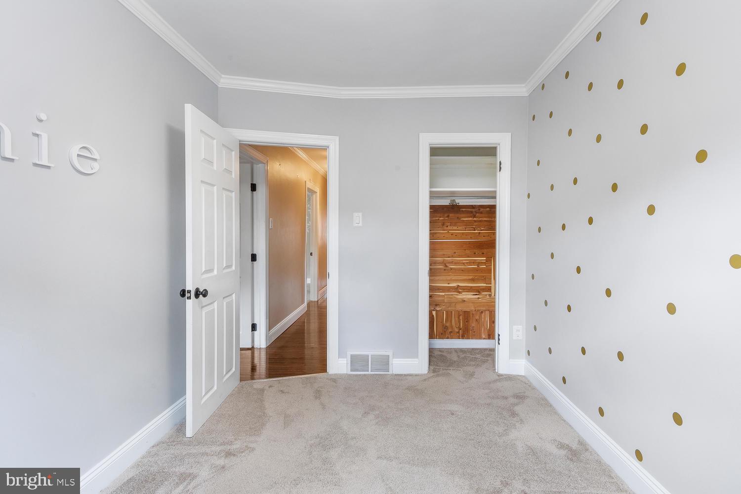 1146 Medway Road Philadelphia, PA 19115 - Photo 14 of 28