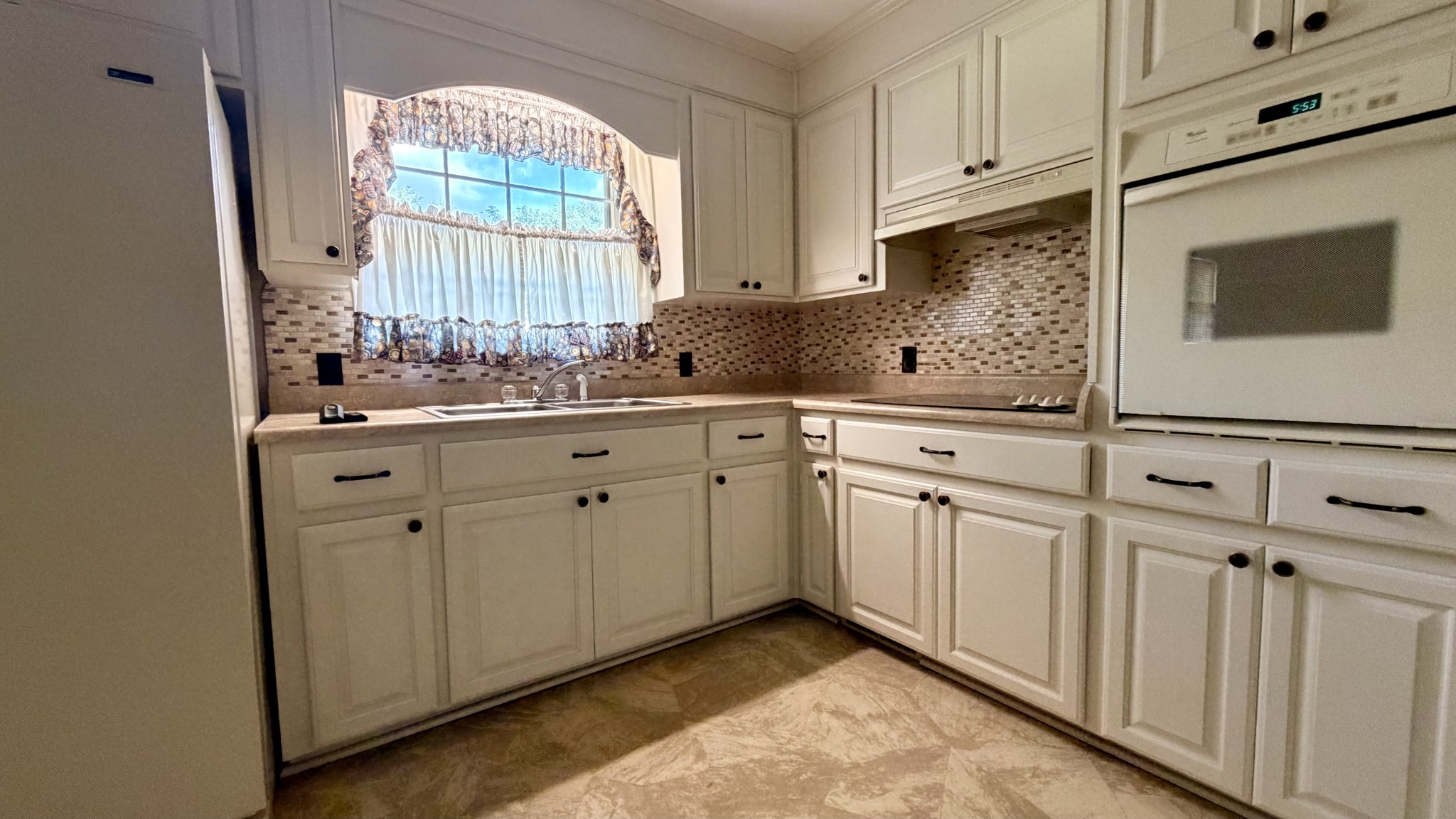 229 Robinhood Road Pulaski, TN 38478 - Photo 17 of 33