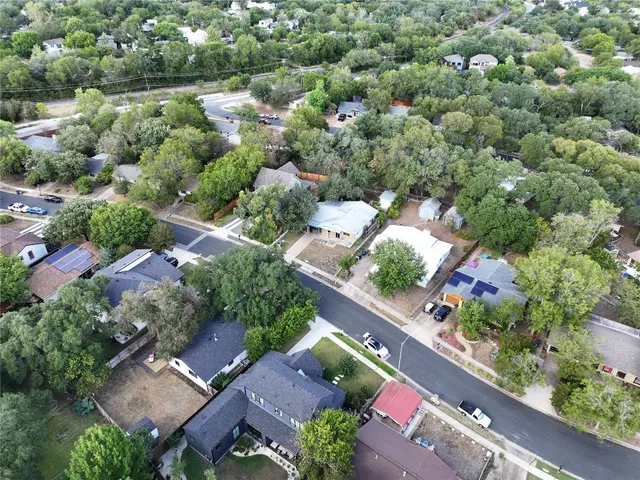 $325,000 | 808 Cardiff Drive, Austin, TX 78745