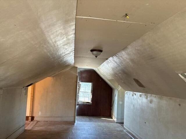 62 South Wayne Street Peru, IN 46970 - Photo 10 of 11 a view of entryway with bathroom