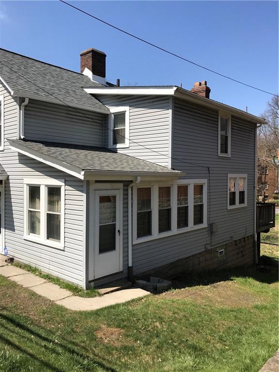 2215 Laketon Road Pittsburgh, PA 15221 - Photo 2 of 18 Gallery Image 2