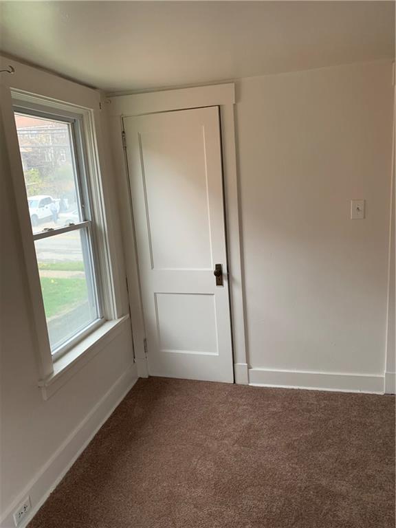 2215 Laketon Road Pittsburgh, PA 15221 - Photo 17 of 18 Gallery Image 17