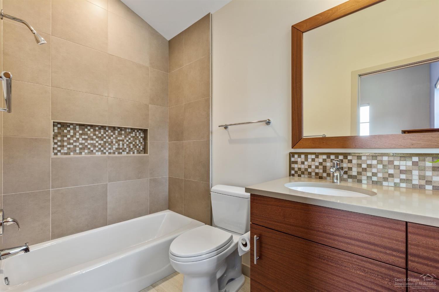 1808 Northwest Wild Rye Circle Bend, OR 97703 - Photo 15 of 25 Additional Photo