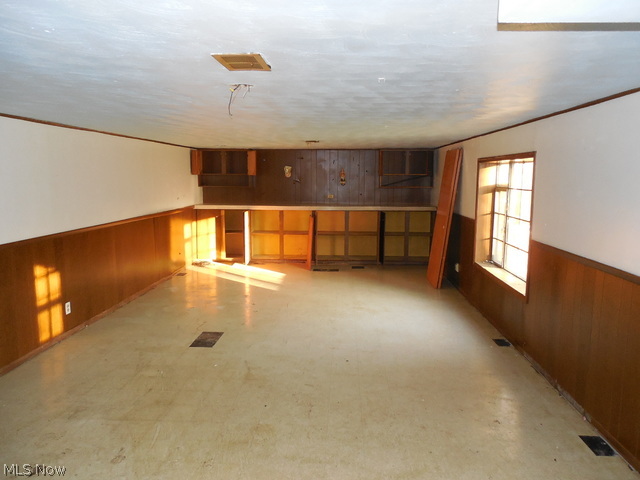 9601 Oakdale Road Parma, OH 44129 - Photo 13 of 13 Gallery Image 13