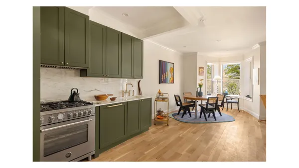 $1,850,000 | 300 5th Street, Unit 3 | Park Slope