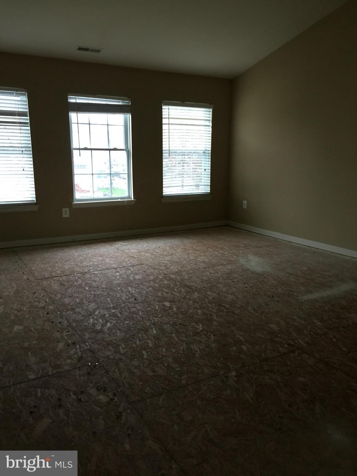 205 Commodore Drive Baltimore, MD 21221 - Photo 7 of 15 Bedroom (Master)