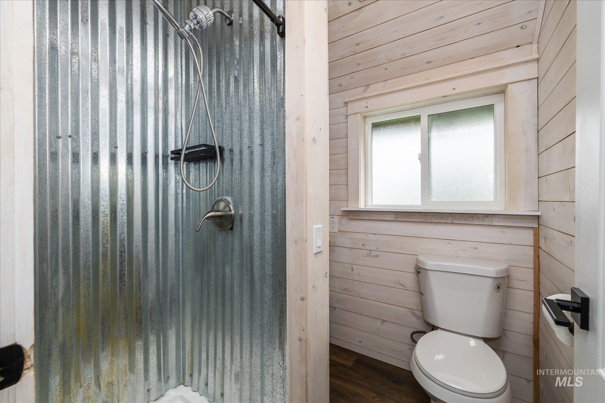 1140 Edgemont Road Emmett, ID 83617 - Photo 33 of 50 Bathroom in ADU