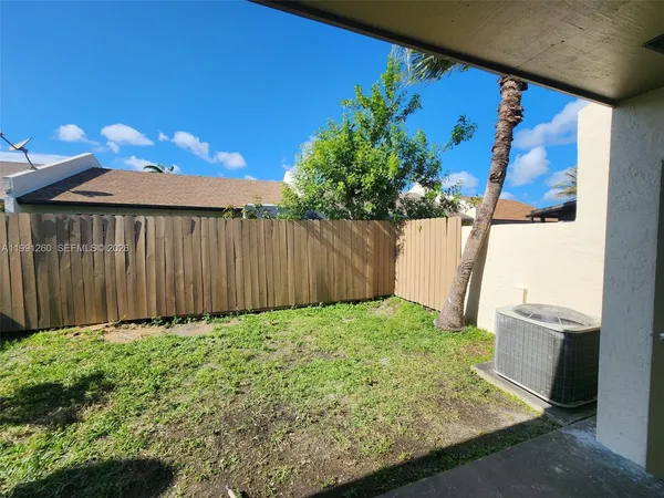 $2,200 | 1459 Yellowthroat Street, Homestead, FL 33035