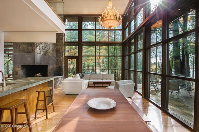 $1,816,500 | 8 Riley Farm Lane, Saratoga Springs, NY 12866