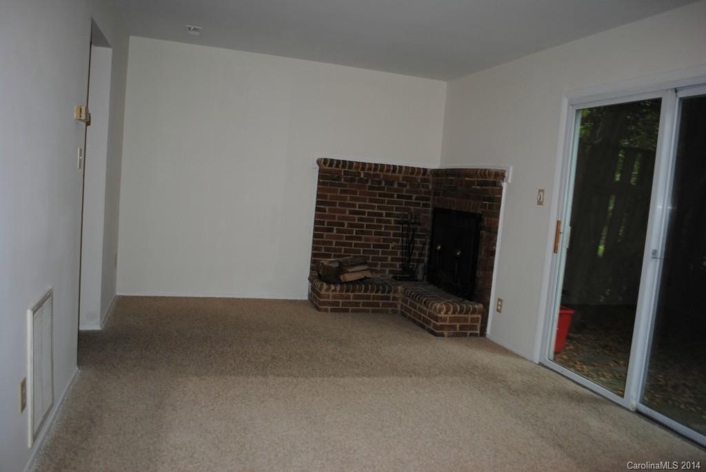 8262 Knights Bridge Road Charlotte, NC 28210 - Photo 6 of 7 Gallery Image 6