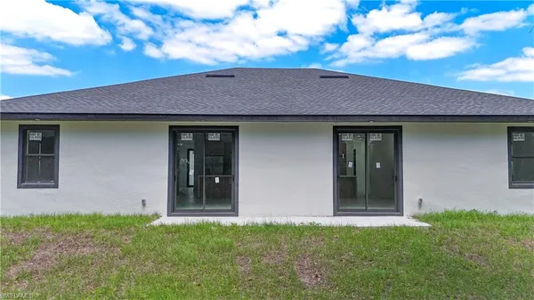 $505,000 | 613-615 West 12th Street, Lehigh Acres, FL 33972