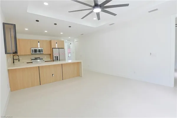 $505,000 | 613-615 West 12th Street, Lehigh Acres, FL 33972