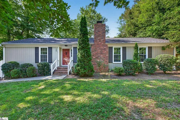 $319,000 | 108 Crowndale Drive, Taylors, SC 29687