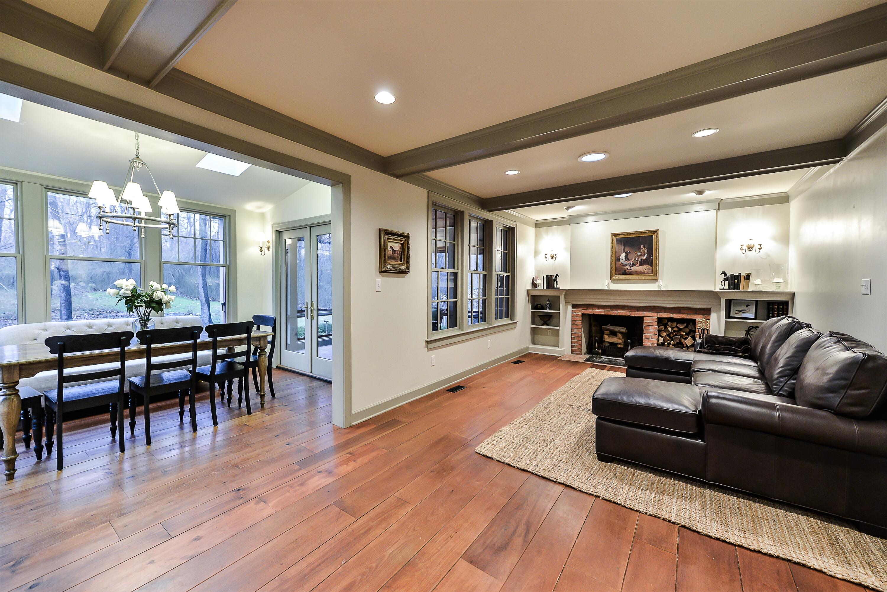 2343 Peters Road Ann Arbor, MI 48103 - Photo 10 of 39 DSC_9653