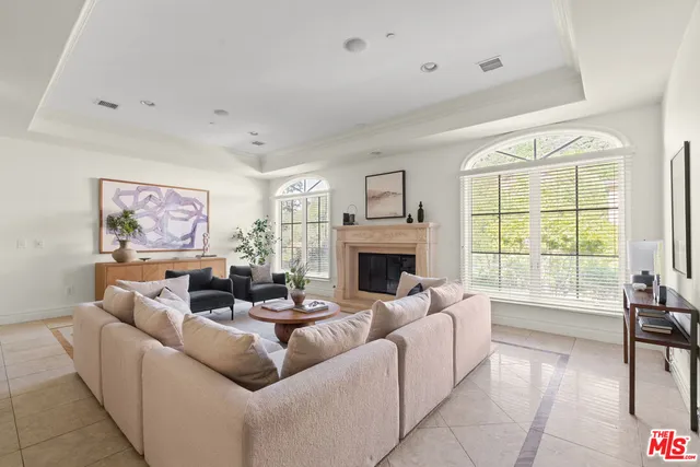 $14,850 | 3697 Benedict Canyon Lane, Sherman Oaks, CA 91423