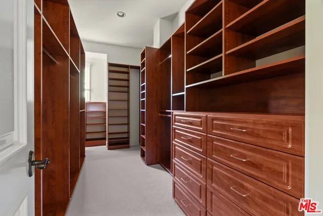 $14,850 | 3697 Benedict Canyon Lane, Sherman Oaks, CA 91423