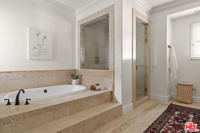 $14,850 | 3697 Benedict Canyon Lane, Sherman Oaks, CA 91423