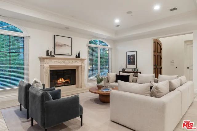 $14,850 | 3697 Benedict Canyon Lane, Sherman Oaks, CA 91423