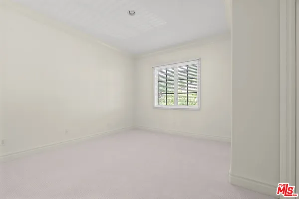 $13,000 | 3697 Benedict Canyon Lane, Sherman Oaks, CA 91423