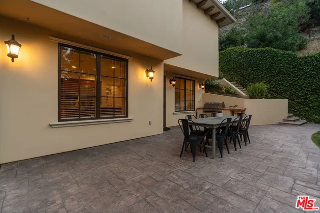 $14,850 | 3697 Benedict Canyon Lane, Sherman Oaks, CA 91423