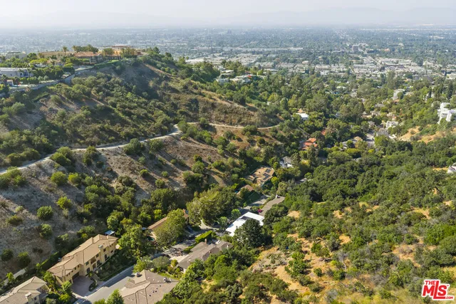 $14,850 | 3697 Benedict Canyon Lane, Sherman Oaks, CA 91423