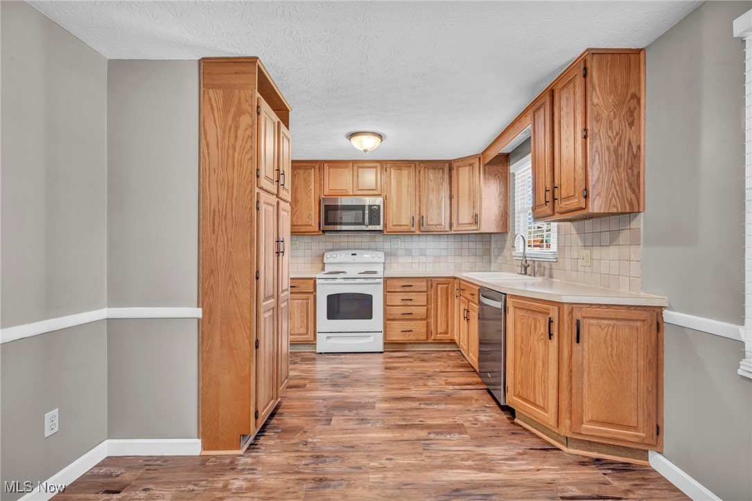 5345 Young Road Stow, OH 44224 - Photo 6 of 31 Gallery Image 6