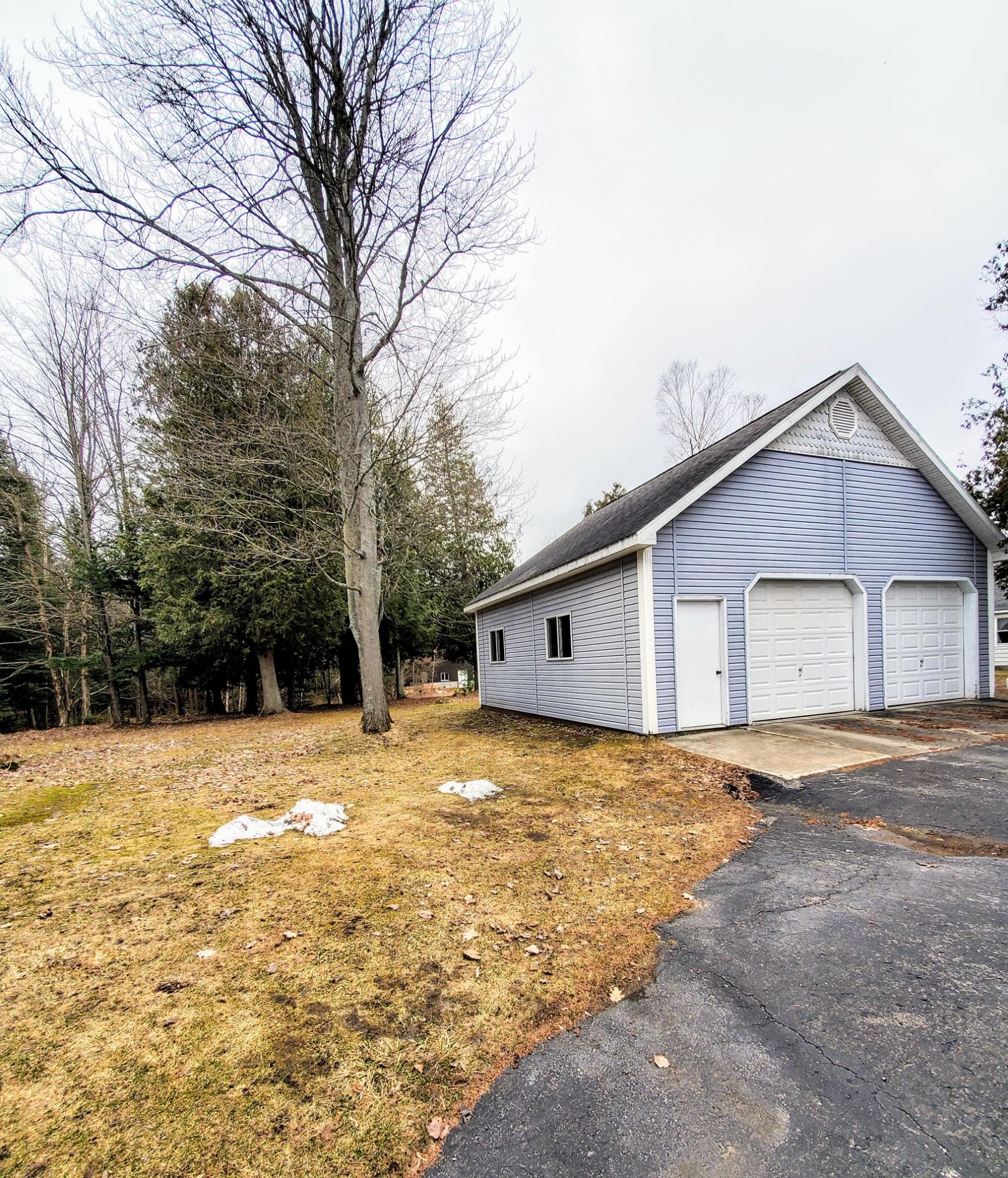 1263 Long Rapids Road Alpena, MI 49707 - Photo 3 of 31 Gallery Image 3