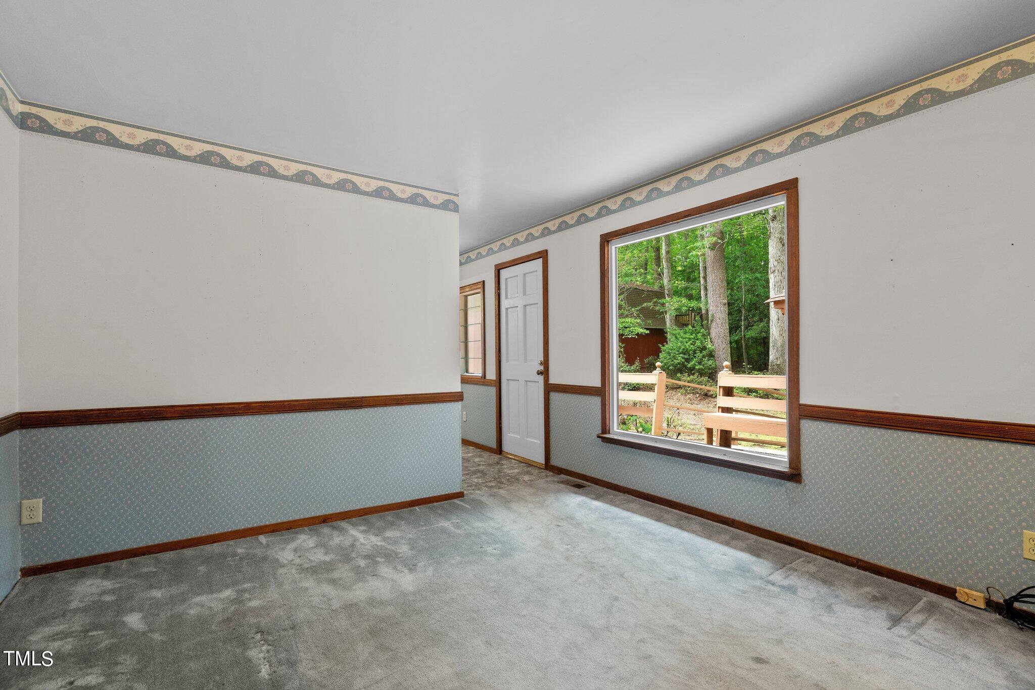 8200 Middleton Road Garner, NC 27529 - Photo 12 of 60 Living Room