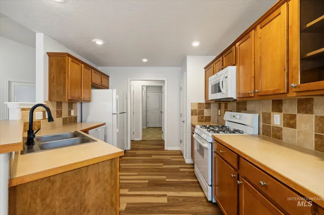 $549,900 | 5282 North Schumann Avenue, Meridian, ID 83646